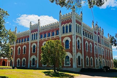 THE WHEATBELT & NEW NORCIA day tour of history, taste & nature.