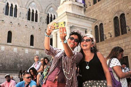 San Gimignano, Siena, Monteriggioni, Chianti Day Trip with Lunch & Wine Tasting