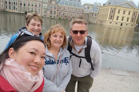 The Hague Private Walking Tour with a Local