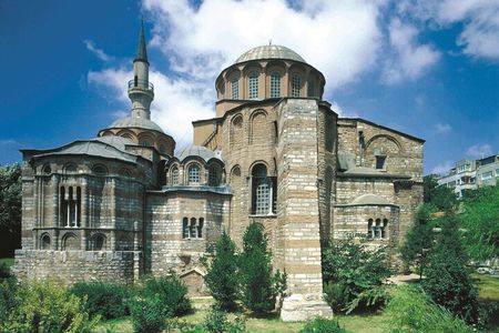 Historic Balat & Chora Tour with Sunset Cruise