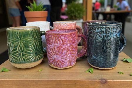 Two-hours handmade ceramic class, make your own souvenir Honolulu
