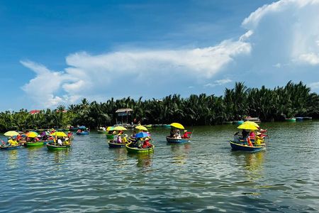 From Da Nang: Basket Boat and Hoi An Ancient Town