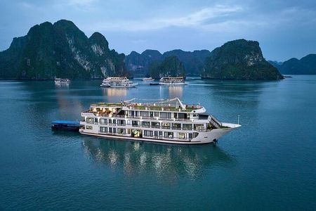 Hanoi: Aqua Elegance 2-Day Ha Long Bay Luxury Cruise Experience