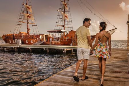 Romantic Sunset Dinner Cruising Experience
