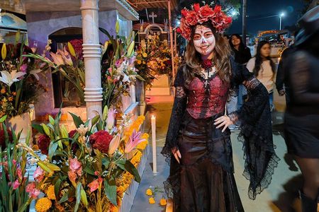 Tour of the Dead and Pantheons in Oaxaca October 31