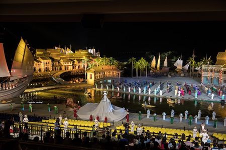 From Da Nang or Hoi An: Hoi An Memories Show&Hoi An Lantern Boat