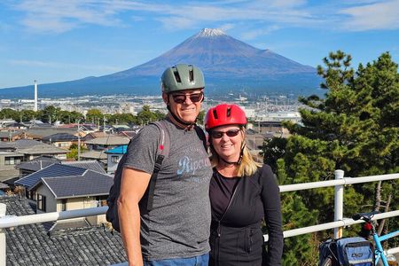 Mount Fuji Scenic E-Bike Tour