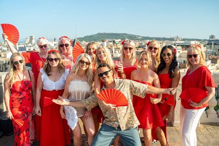 Barcelona Sangria and Salsa Dance Class