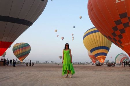 Sunrise Hot Air Balloon Ride in Luxor