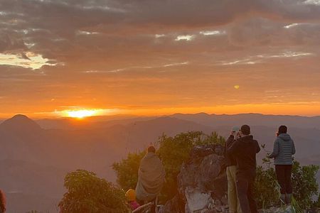 Nong khiaw: Trekking To Camping Above The Clouds