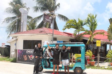 Belize City Day and Night Cocktail Tour with Tuktuk Belize Tours