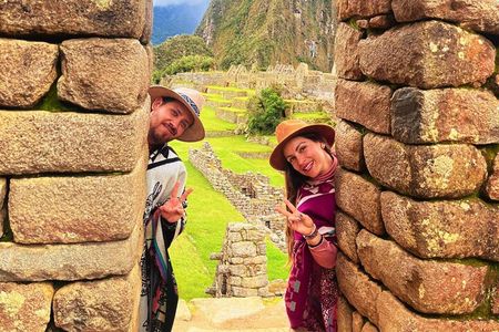 4 Days Cusco Machu Picchu and Rainbow Mountain