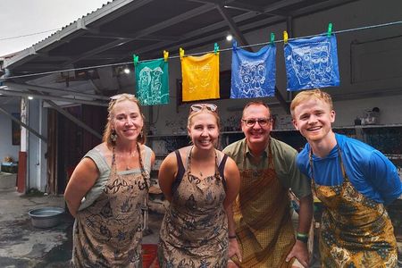 Yogyakarta Heritage Tour and Batik Workshop