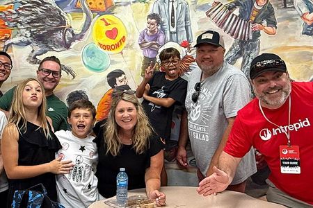 Old Town Toronto Food & History Walk with Market Tastings