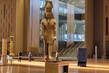 Full Day Tour to Pyramids of Giza & Grand Egyptian Museum "GEM"