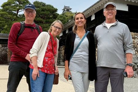Kochi Castle, Shrine & Hirome Market: Half-Day Guided Tour