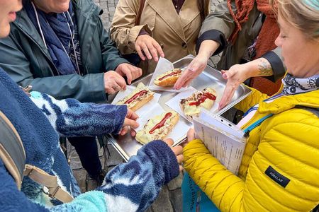 Krakow: Street Food Walking Tour