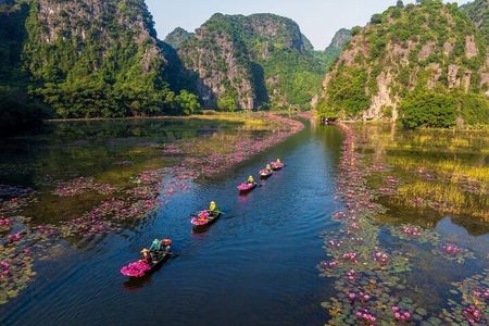 Ninh Binh Tam Coc Private Tour with Boat Trip and Lunch