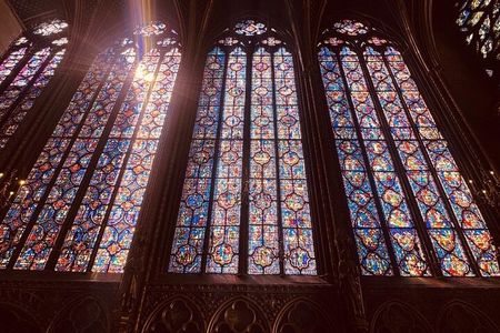 Private Notre Dame Paris Indoor Tour With a Licensed Guide