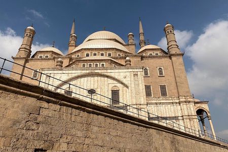 Private Day Tour Museum , Coptic & Islamic Cairo & khan Elkhalili