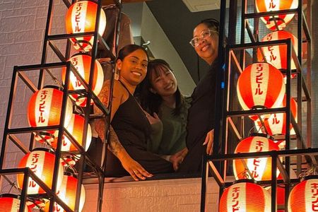 Tokyo Shinjuku Food & Backstreet Culture Tour: 15 Dishes+3 Drinks