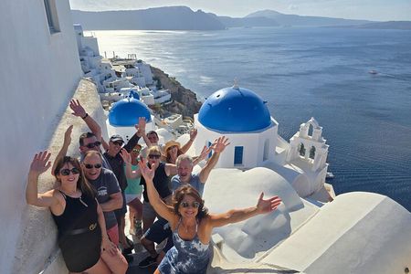 Full-Day Santorini Personalized Private Guided Tour Experience