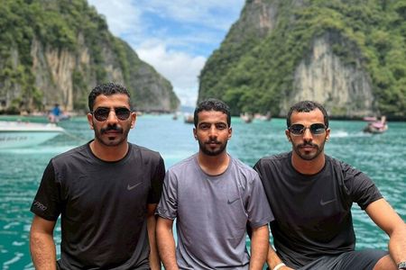 Phuket: Best of Phi Phi Islands Snorkeling Tour with Lunch