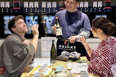 Sake Tasting Lesson with Sommelier in Tokyo