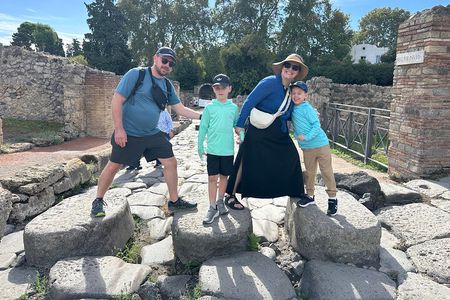 Skip-the-Line Pompeii Tour for Kids with an Archaeologist