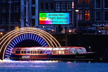 Amsterdam Light Festival Cruise incl. Optional Unlimited Drinks