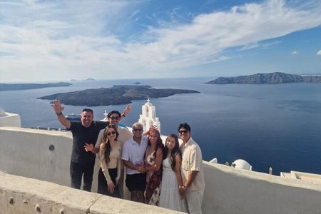 Winter Offer-Santorini 4hr Private Tour By Local Highlights & Oia