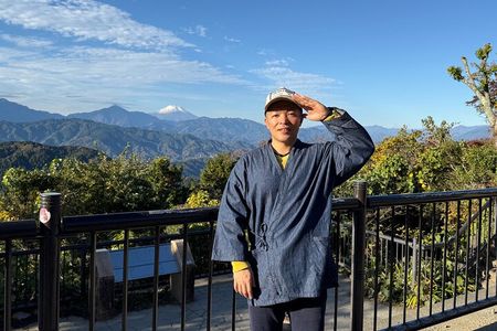 Samurai Guide Sho’s Mt. Takao Hike, Temple & Onsen from Shinjuku
