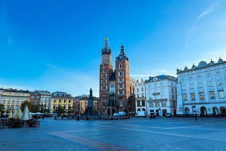 Wawel Castle, Old Town with St. Mary's Church Guided Tour