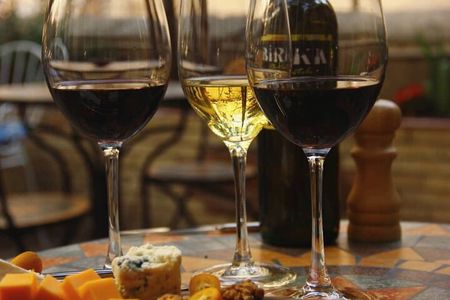 Baku Wine Tasting Tour: Local Wines & Museum