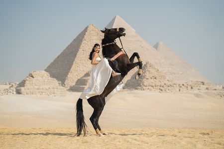 2 hrs Unique Pyramids Photoshoot ( Photo session )