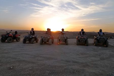 An Enchanted Desert Evening: Dinner, Shows and Adventures