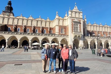 Salt Mine Tour and Krakow City Tour in one day