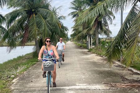Hoi An countryside biking tour, water buffalo+ basket boat ride 
