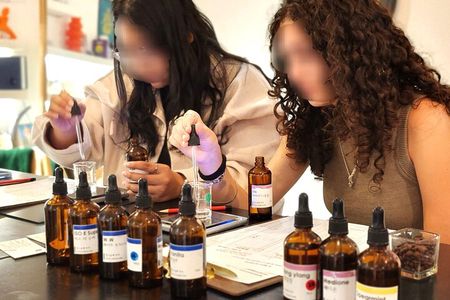 Create Your Own Perfume with a Professional Perfumer in Seoul