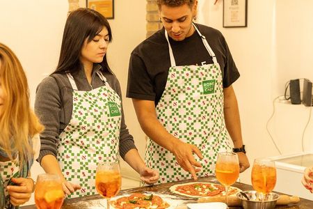 Rome Pizza Making Class with Spritz Cocktails