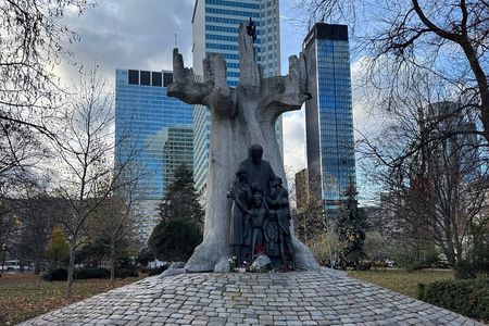 Private Warsaw Ghetto Tour The Zookeepers Wife Villa by car