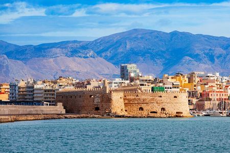 From Heraklion: Private Knossos Day Trip