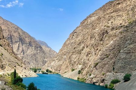 Samarkand: Tajikistan Seven lakes Day trip with lunch 
