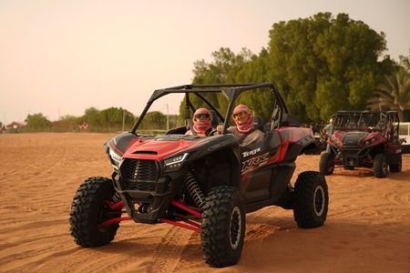 Dubai Dune Buggy Safari: Camel Ride & Optional BBQ Dinner