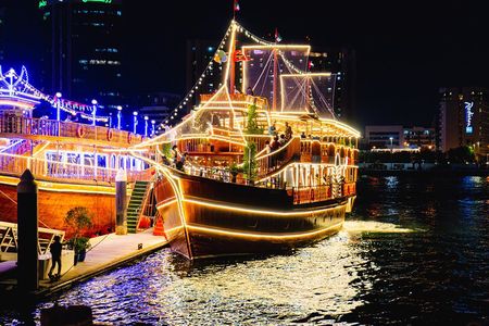 Evening Dhow Cruise with BBQ Buffet and Live Shows