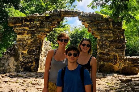 Visit the ancient Mayan ruins and the best beaches in Cozumel