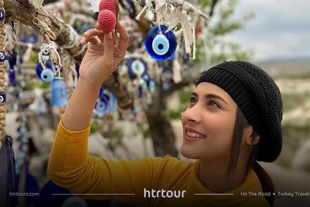 Cappadocia Highlights Tour with 1-Night Stay in a Cave Hotel