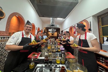 Moroccan Cooking Class with Market Visit and Meal