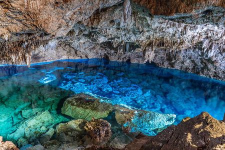 Crystal clear cave: An unforgettable snorkeling
