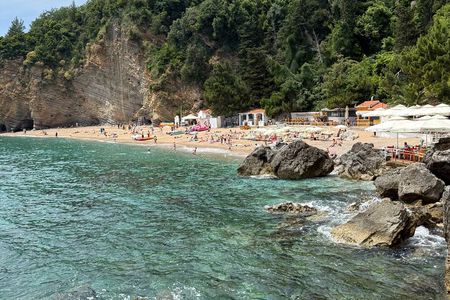 Durrës and Golem Day Tour of Montenegro Budva and Sveti Stefan